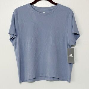 NWT‎ New Balance Dusk Shower Cropped Tee Size Large